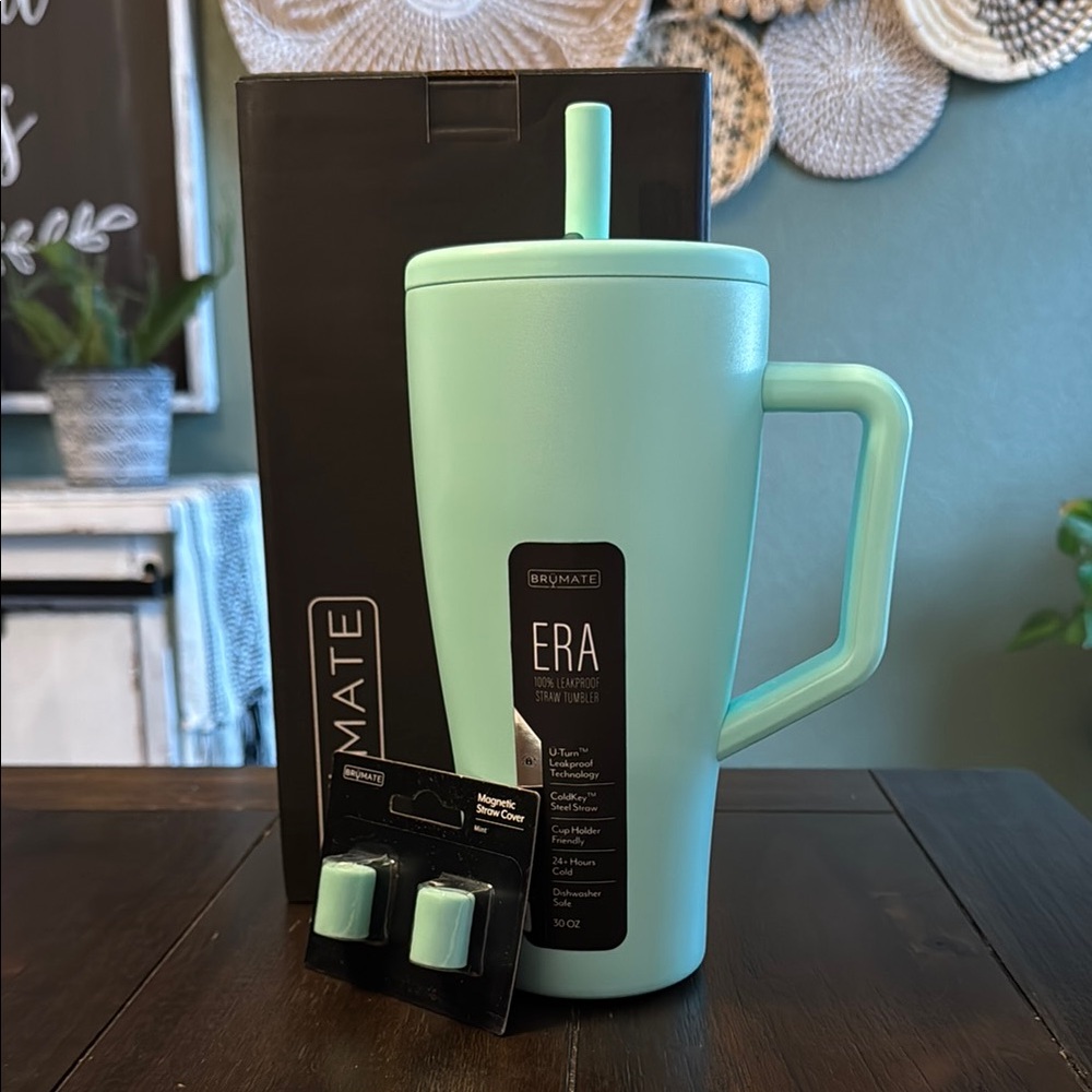 BruMate Era 30oz in Limited Edition Mint with straw Covers. New!